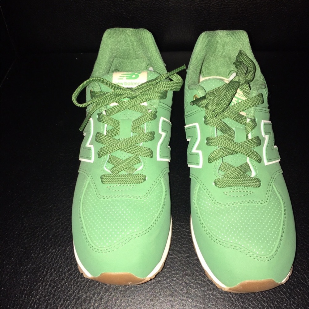 New Balance Sneakers